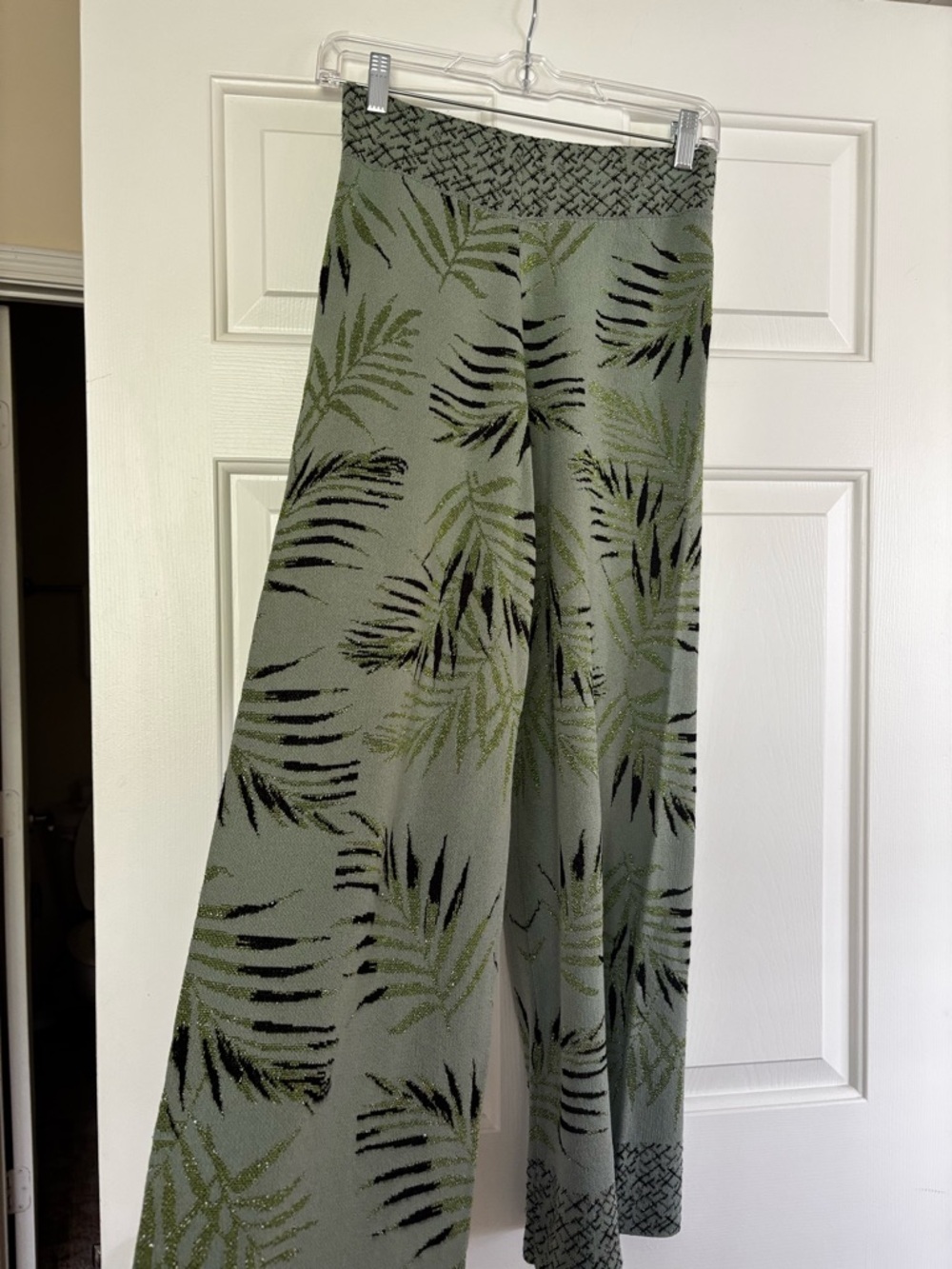 Zara Olive Green and Black Wide Leg Pants